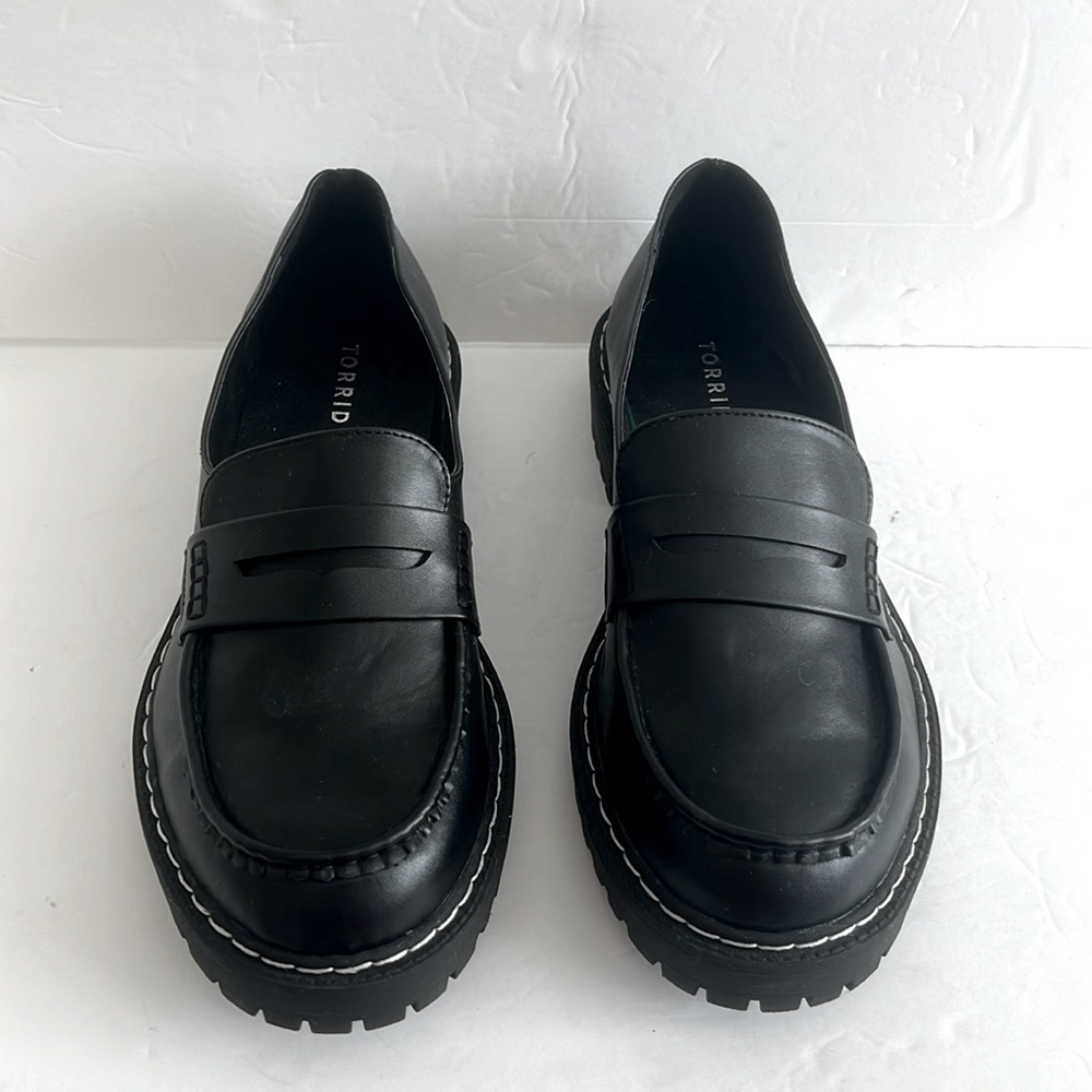 TORRID Shoes Women’s Chunky Lug Loafers Chunky Block Heel Shoes Size 10.5WW New - Picture 6 of 8